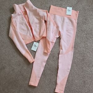 *NWT* Comfort Labs Peach Activewear Set